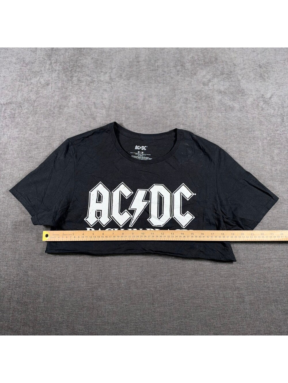 AC/DC Back in Black Cropped Graphic T-Shirt, Medium - Picture 3 of 5